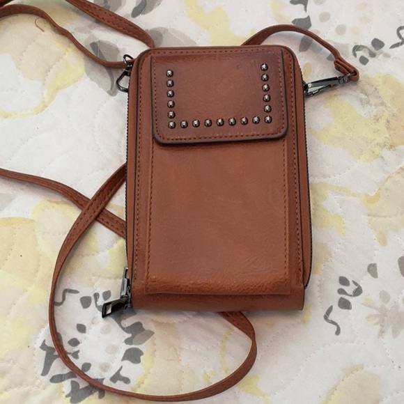 Brown Crossbody - Picture 1 of 1